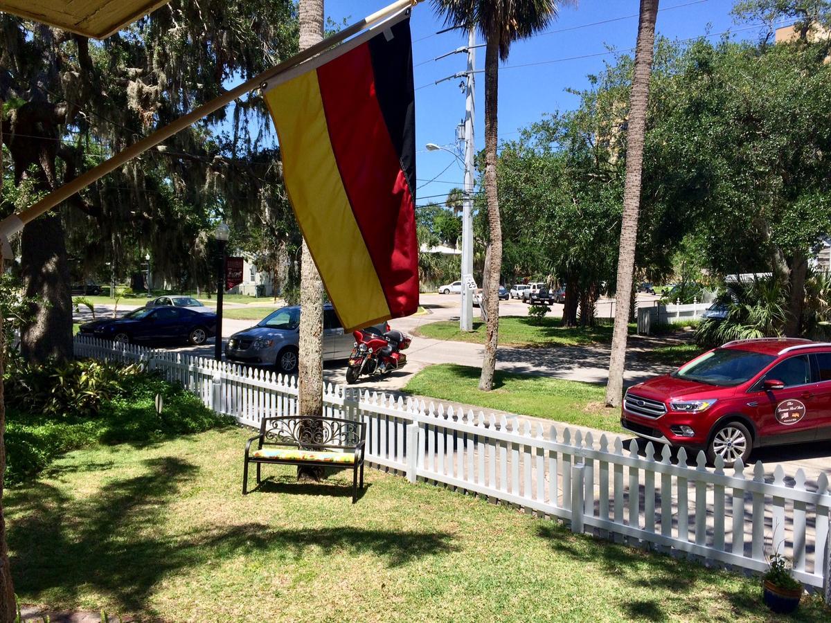 The German Berl' Inn Daytona Beach Exteriör bild